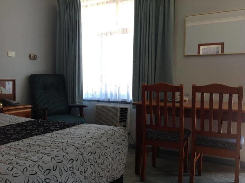 Castle Motel Bairnsdale Luaran gambar