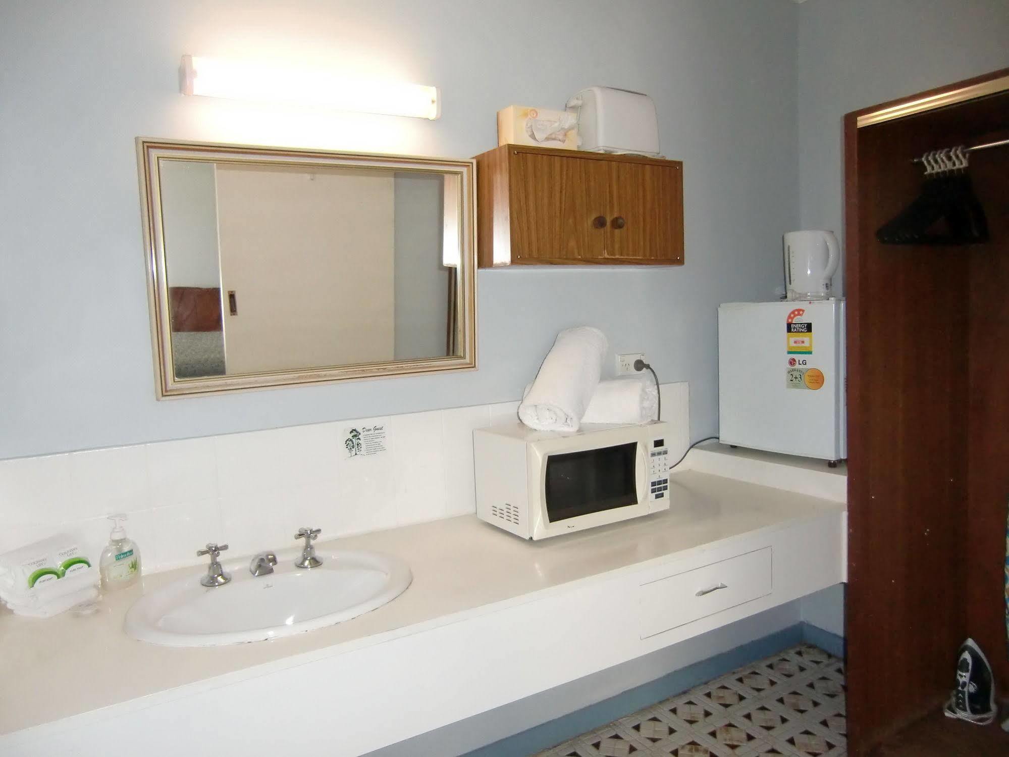 Castle Motel Bairnsdale Luaran gambar